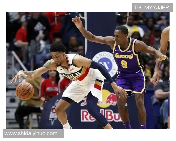 湖人队与鹈鹕队激战正酣谁能在这场对决中笑到最后